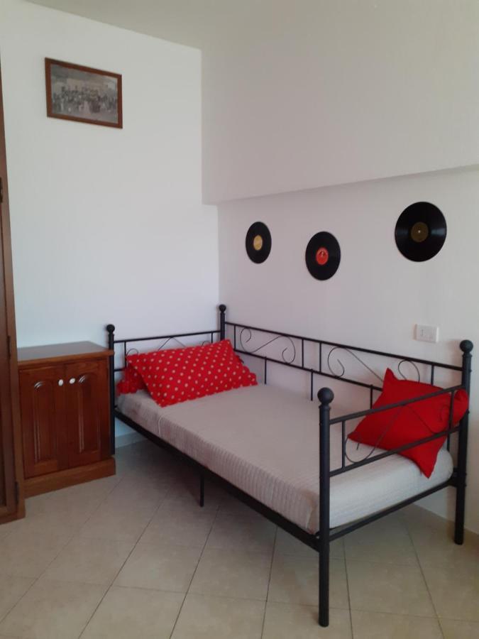 B&B Marzo '51 Villasimius Exterior foto
